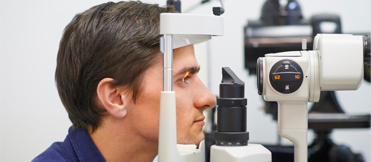  Man getting an eye examination.